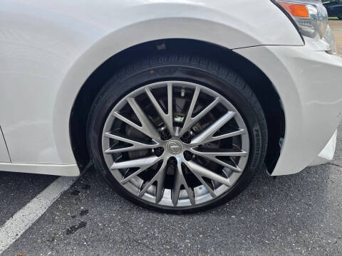 2016 Lexus IS 200t