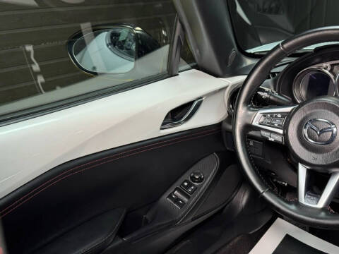 2016 Mazda MX-5 Miata Club