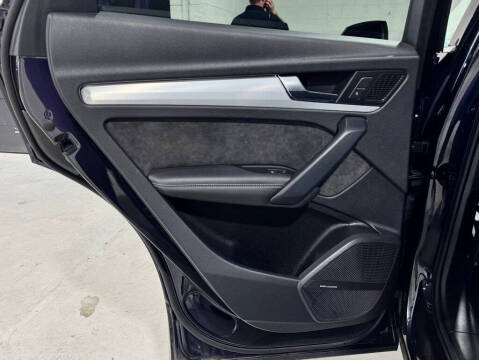 2020 Audi SQ5 3.0T quattro Premium Plus