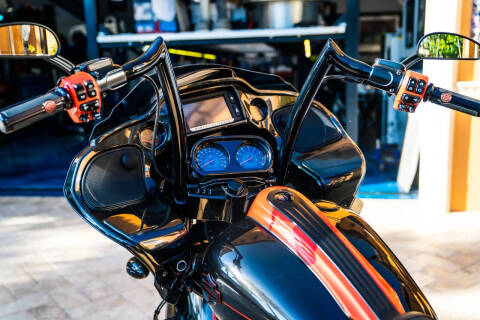 2018 Harley-Davidson FLTRXSE CVO Road Glide