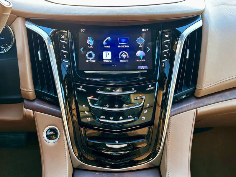 2016 Cadillac Escalade Platinum