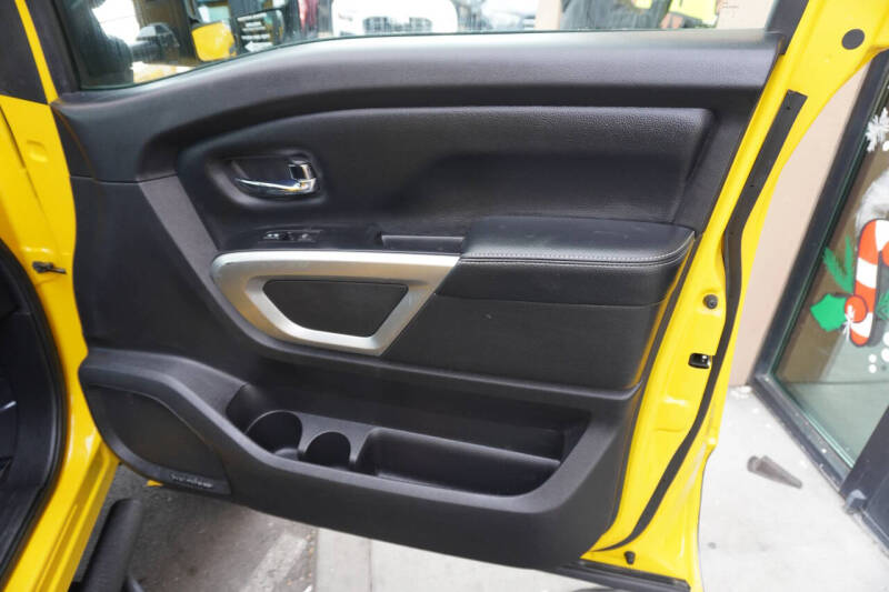 2016 Nissan Titan XD