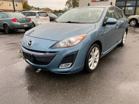 2011 Mazda MAZDA3 for sale at MAGIC AUTO SALES in Little Ferry NJ