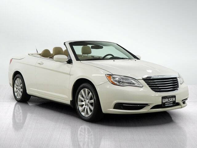 2011 Chrysler 200 Touring
