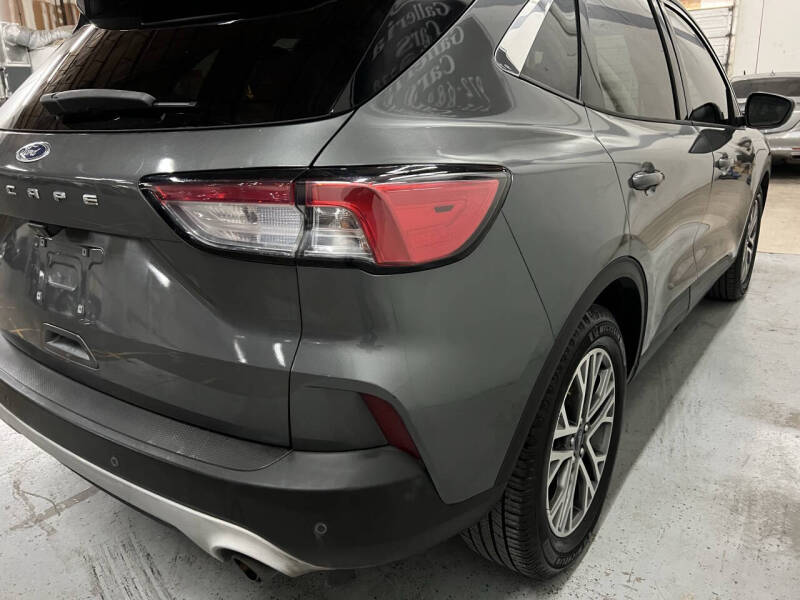 2022 Ford Escape SEL