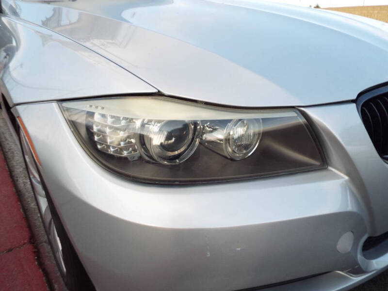 2009 BMW 3 Series 328i