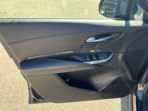 2023 Cadillac XT4 Sport