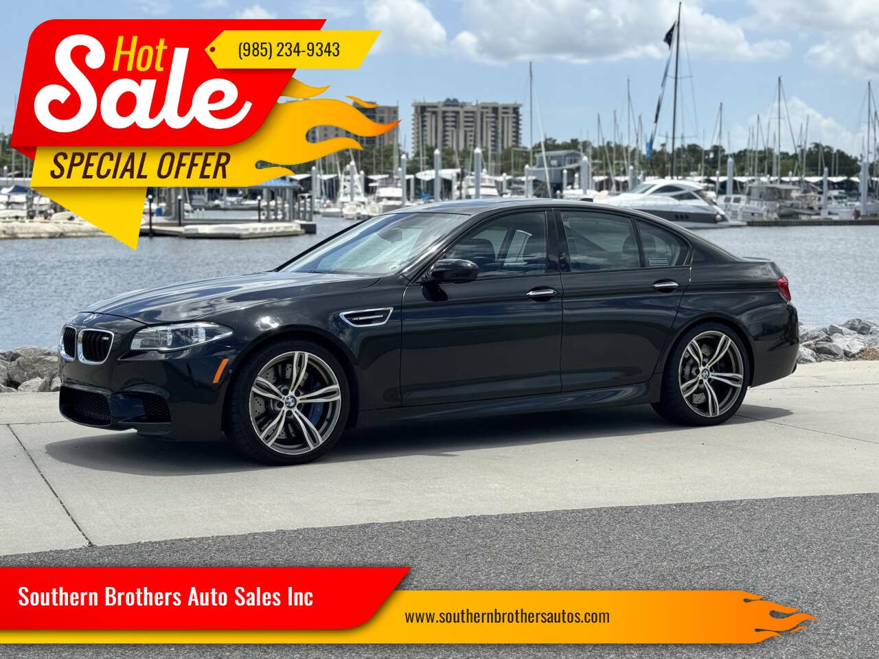 Black 2014 BMW M5 Base 4dr Sedan 1