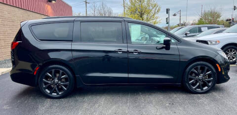 2019 Chrysler Pacifica Touring Plus