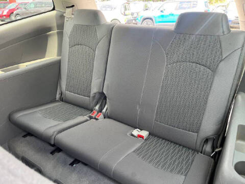 2016 Chevrolet Traverse LS
