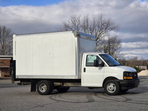 2017 GMC Savana 3500