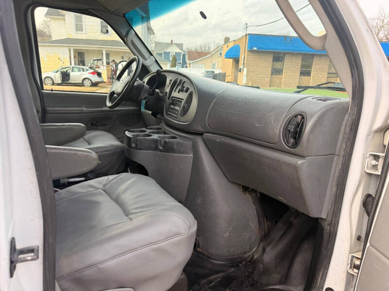 2008 Ford E-Series E-350 SD