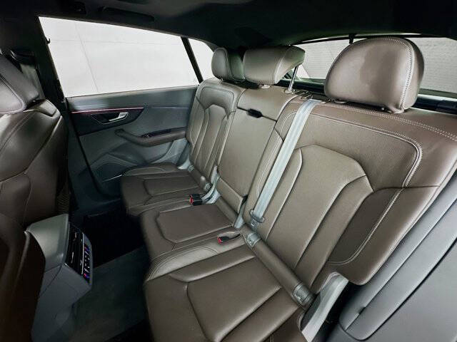 2023 Audi Q8 quattro Prestige 55 TFSI