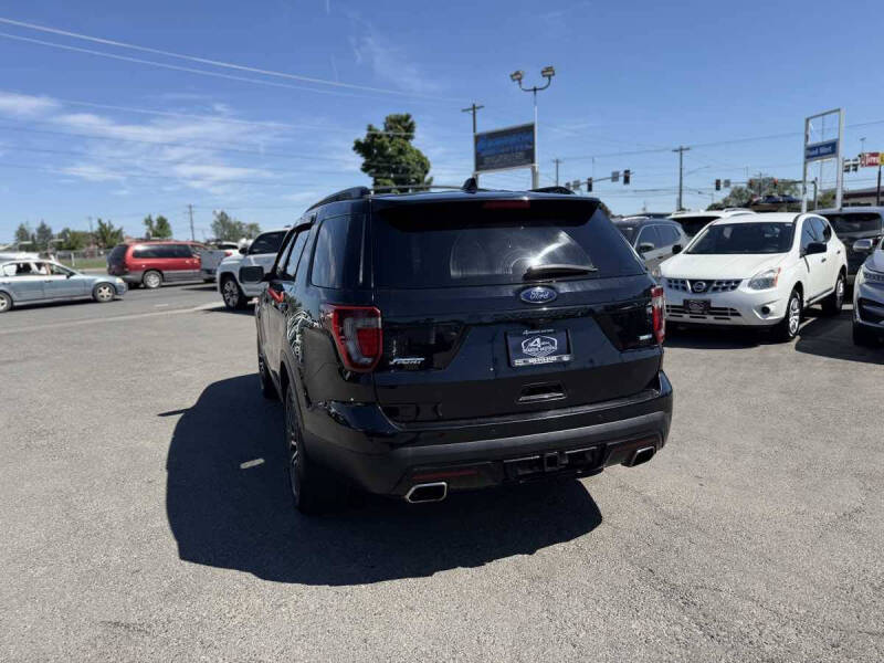 2016 Ford Explorer Sport