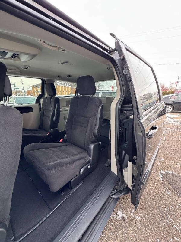 2017 Dodge Grand Caravan SE Plus