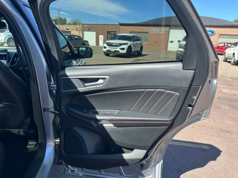 2024 Ford Edge ST-Line