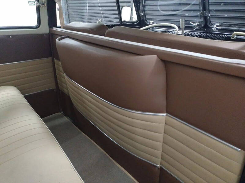 1972 Volkswagen Bus