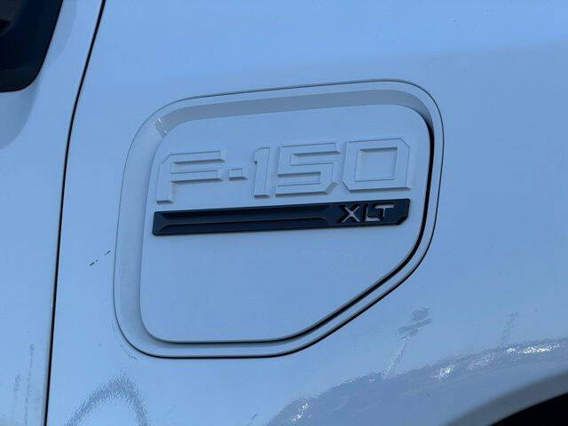 2023 Ford F-150 Lightning XLT