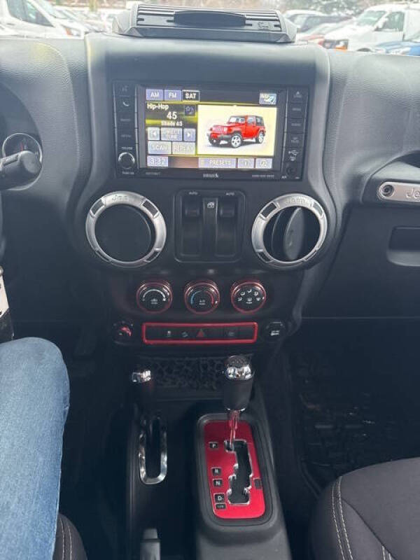 2014 Jeep Wrangler Sahara