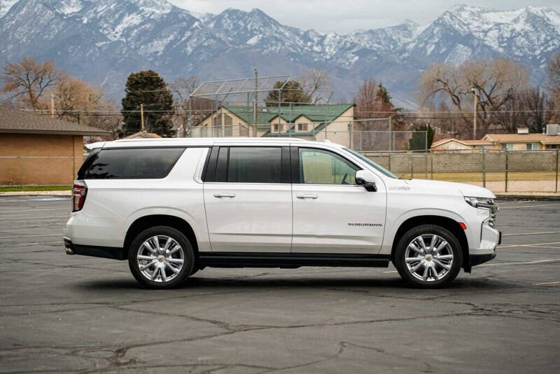 2021 Chevrolet Suburban High Country