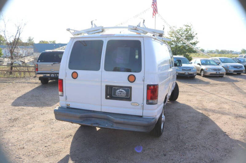 2007 Ford Econoline Van Commercial photo 4