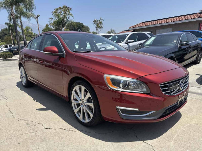 2016 Volvo S60 T5 Drive-E Inscription Platinum