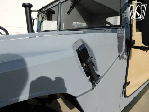 1999 AM General Hummer