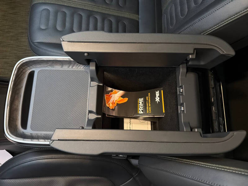 2022 Rivian R1T Launch Edition