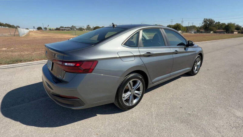 2024 Volkswagen Jetta SE