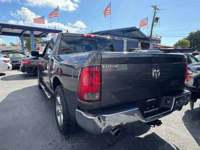2018 RAM 1500 SLT
