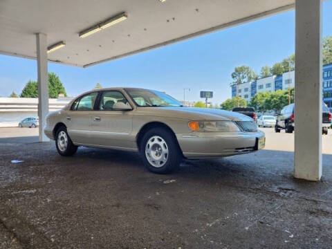 2002 Lincoln Continental