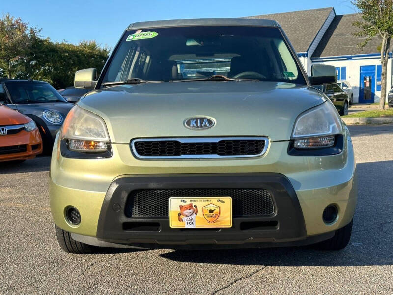 2010 Kia Soul +