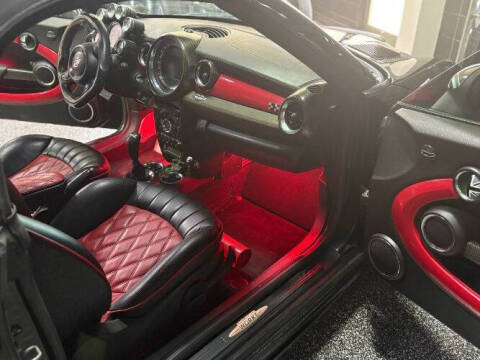 2012 MINI JCW