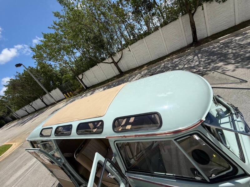 1972 Volkswagen Bus