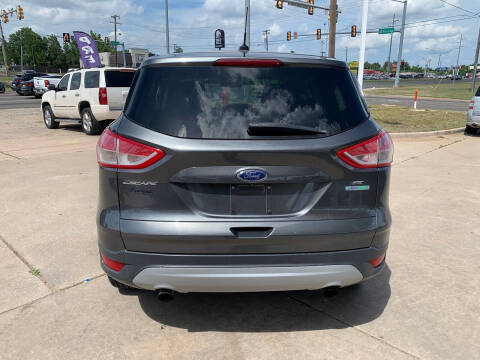 2015 Ford Escape SE