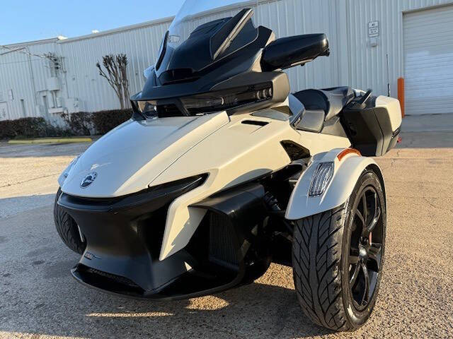 2021 Can-Am Spyder RT