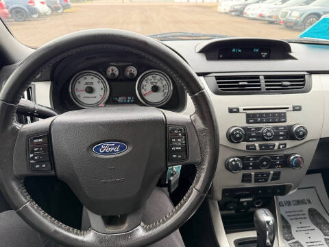 2011 Ford Focus Sport SES