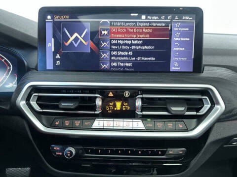 2023 BMW X4 xDrive30i