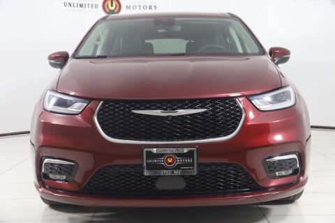 2023 Chrysler Pacifica Plug-In Hybrid Touring L