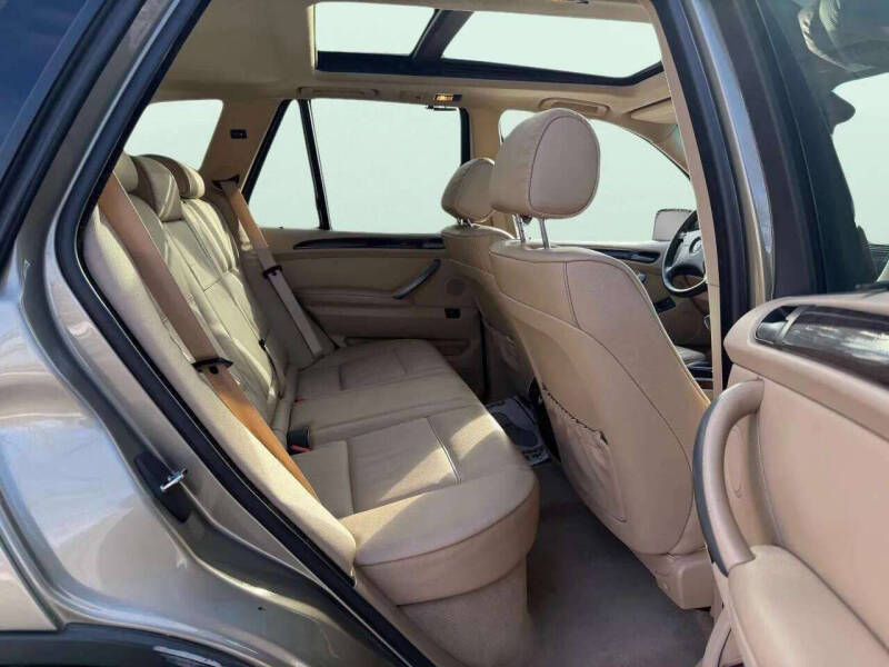 2006 BMW X5 4.4i
