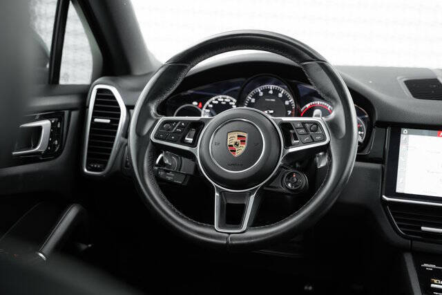 2020 Porsche Cayenne S Coupe