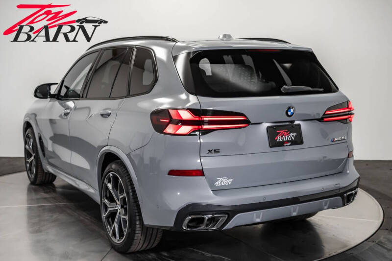 2024 BMW X5 M60i