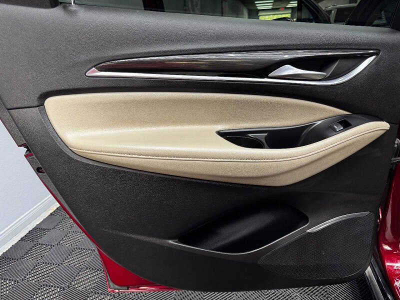 2021 Buick Enclave Essence