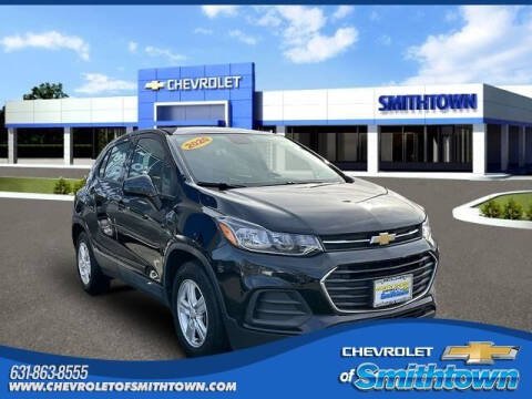 2020 Chevrolet Trax for sale at CHEVROLET OF SMITHTOWN in Saint James NY