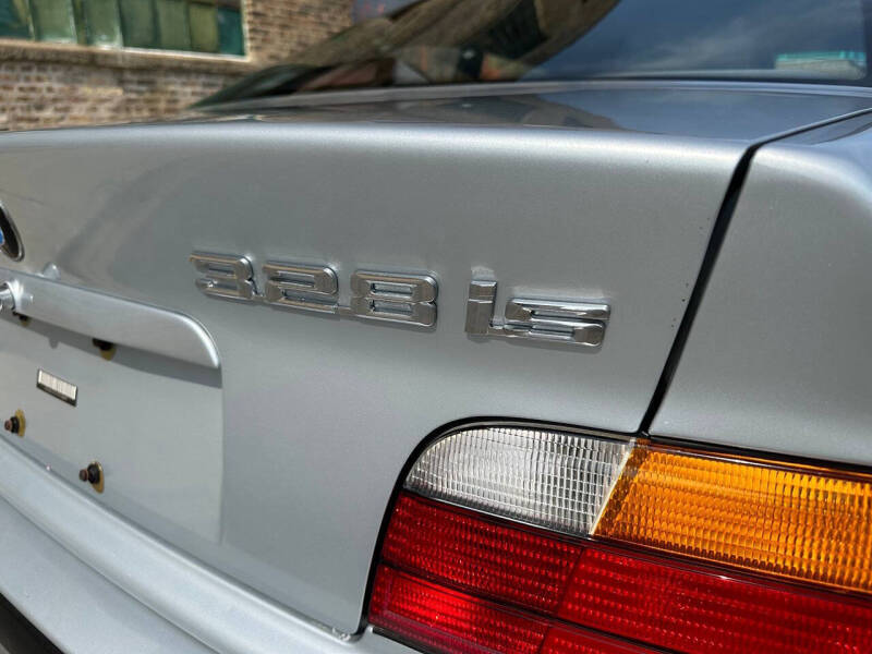 1998 BMW 3 Series 328is