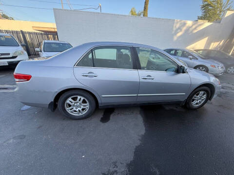 2004 Honda Accord LX