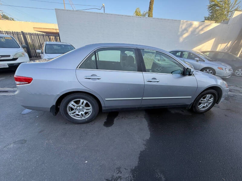 2004 Honda Accord LX