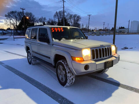 2007 Jeep Commander for sale at BELOW BOOK AUTO SALES in Idaho Falls ID