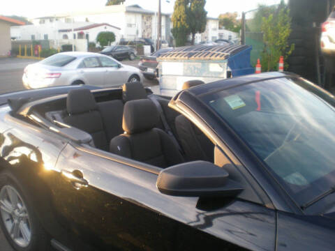 2012 Ford Mustang V6