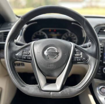 2017 Nissan Maxima Platinum